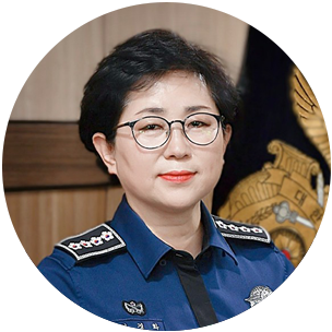 강릉교도소장 김경화