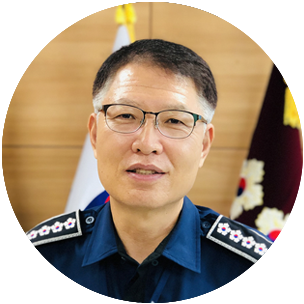 군산교도소장 사진